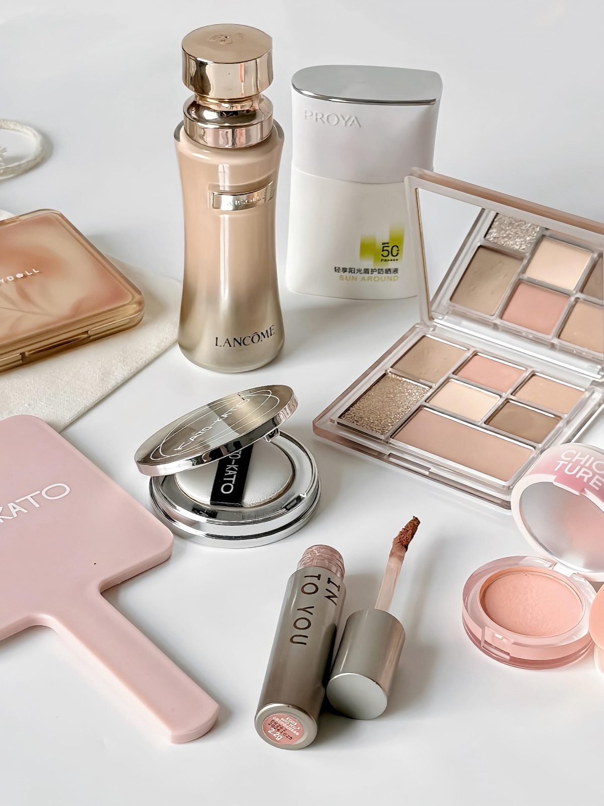 VLM Vertical Lift Warehouse for Small Cosmetic Items supporting image 2